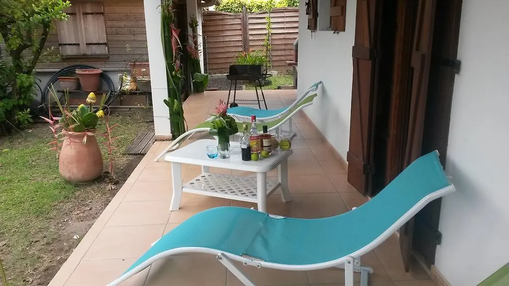Le Colibri 1 Le Colibri 2 Ferienhaus